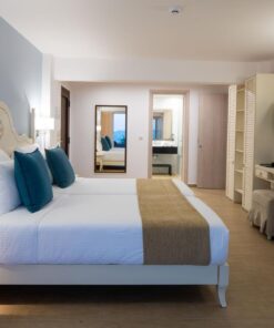 Alexander Beach Hotel & Village Resort 1