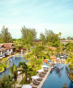 Sunwing Kamala Beach Resort