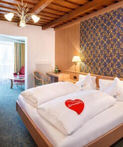 Familien-Erlebnishotel Hinteregger 1