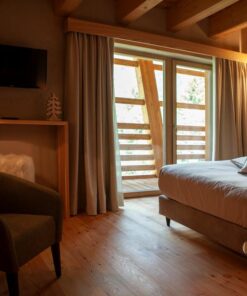 Au Charmant Petit Lac Spa & Park Hotel 2