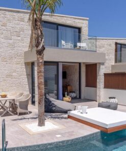 Diamond Stone Suites