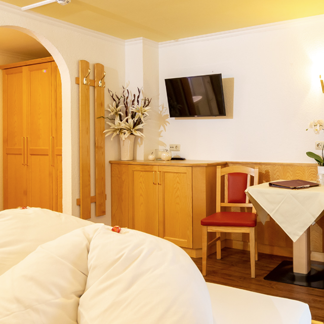 Hotel Garni Tyola 2