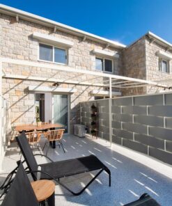 Maistro Boutique Suites 2