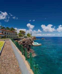 Hotel Albatroz Beach & Yacht Club
