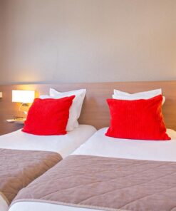 SOWELL HÔTELS Le Pas du Loup*** 2