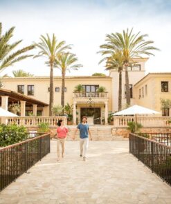 ROBINSON CALA SERENA